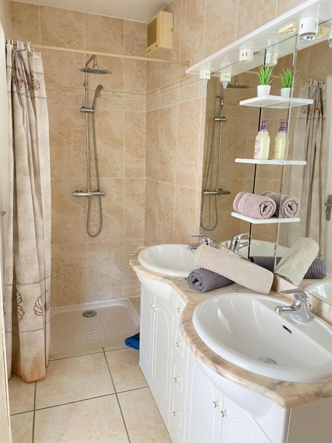 Domaine Les Buis Bed & Breakfast Saint-Fortunat-sur-Eyrieux Bagian luar foto
