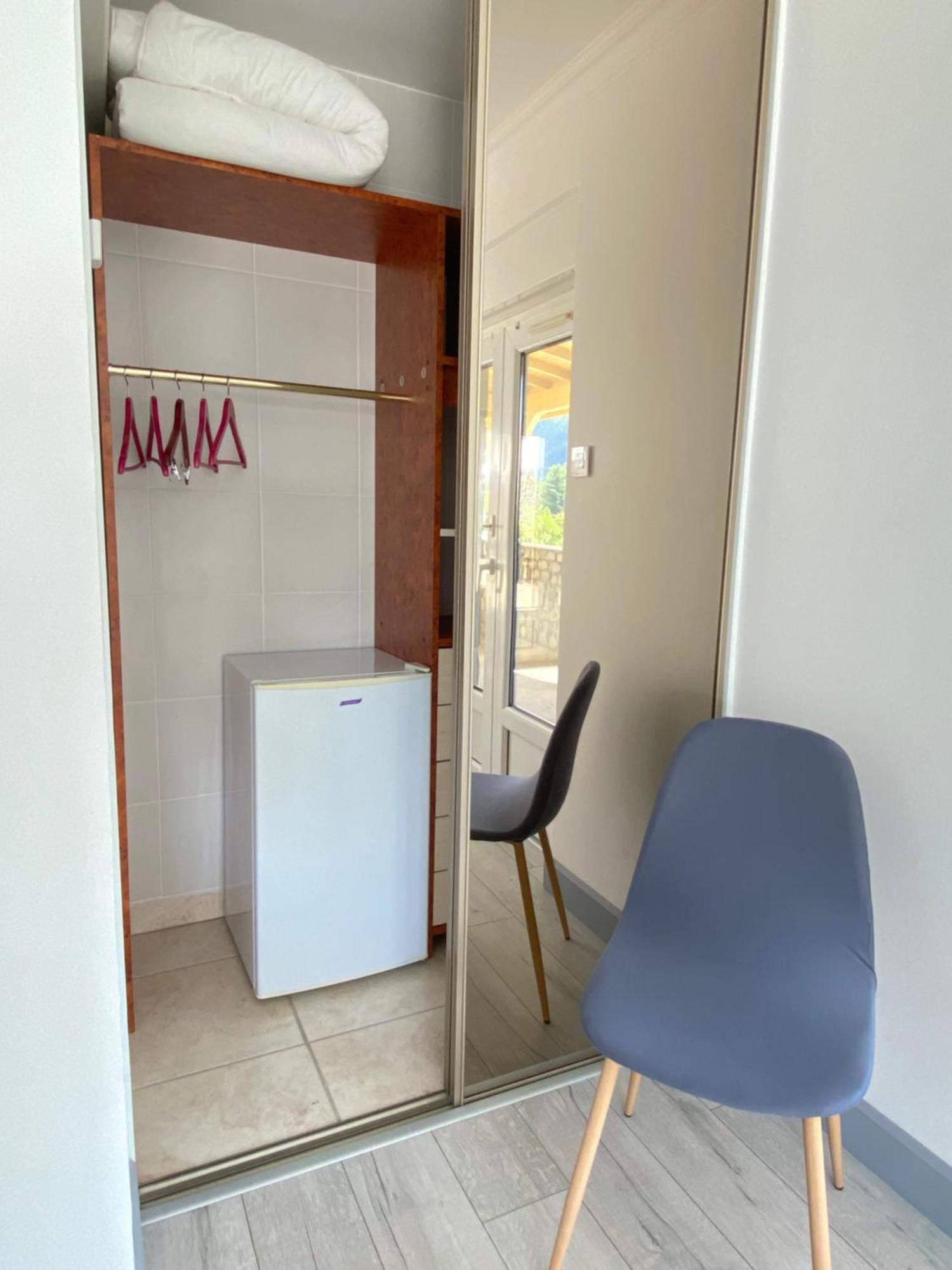 Domaine Les Buis Bed & Breakfast Saint-Fortunat-sur-Eyrieux Bagian luar foto
